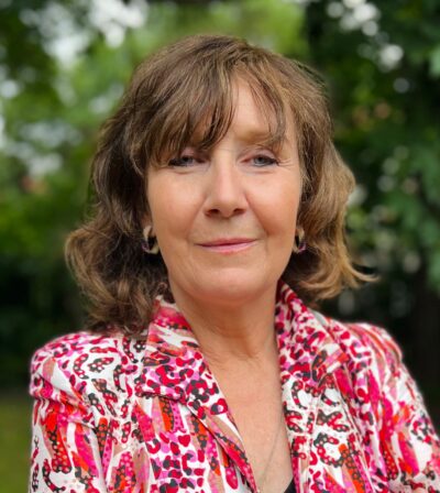 Anira Wojan, aromaterapeutka i autorka książki o naturalnym anti-aging i warsztatów tworzenia własnych perfum